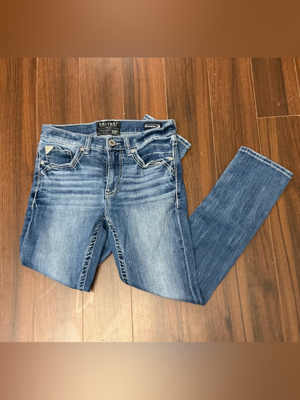 Salvage by Buckle Men’s Light-Mid Blue Slim Straight Leg Jeans